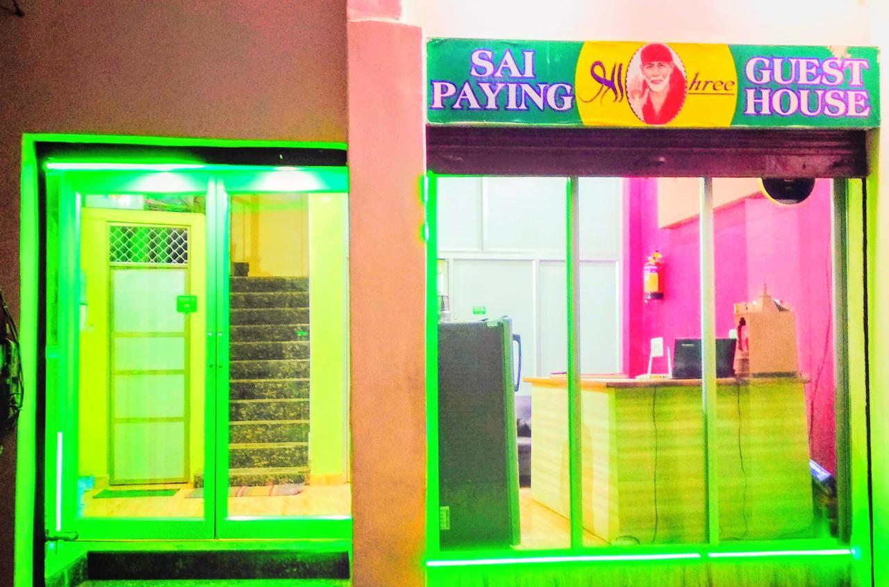 Shree Sai Paying Guest House Váránaszi Kültér fotó